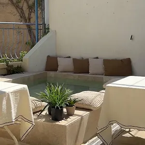 2* Hotel L'escale Au Soleil